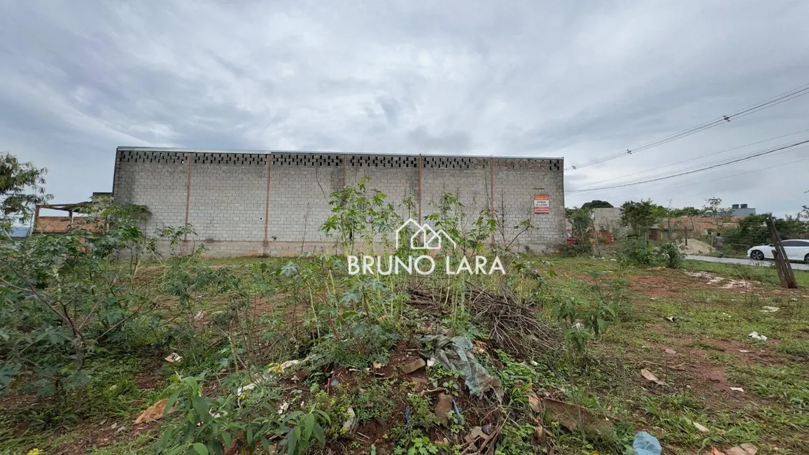 Foto 2 de Terreno / Lote à venda, 330m2 em Sao Joaquim De Bicas - MG
