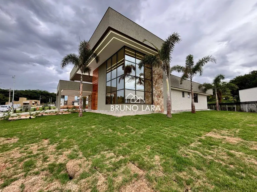 Foto 3 de Casa de Condomínio com 3 quartos à venda, 1000m2 em Angola, Betim - MG