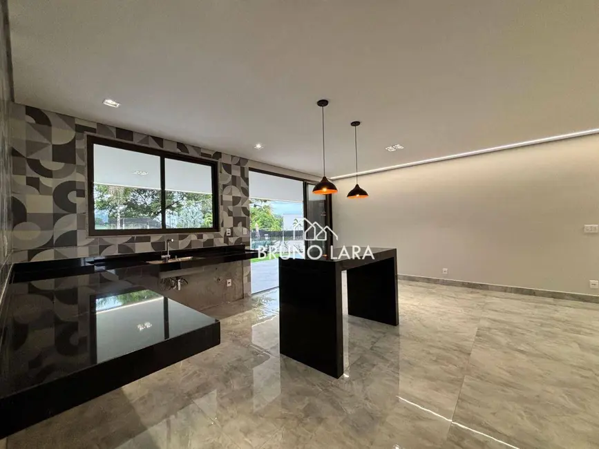 Foto 9 de Casa de Condomínio com 3 quartos à venda, 1000m2 em Angola, Betim - MG