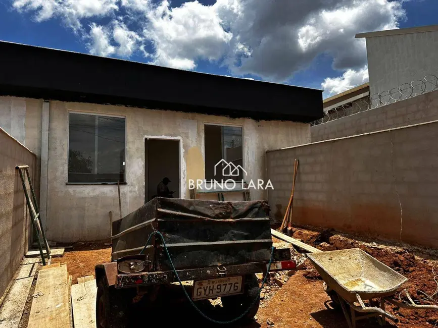 Foto 1 de Casa com 2 quartos à venda, 120m2 em Sao Joaquim De Bicas - MG