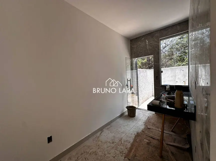 Foto 3 de Casa com 2 quartos à venda, 120m2 em Sao Joaquim De Bicas - MG