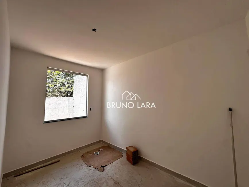Foto 5 de Casa com 2 quartos à venda, 120m2 em Sao Joaquim De Bicas - MG