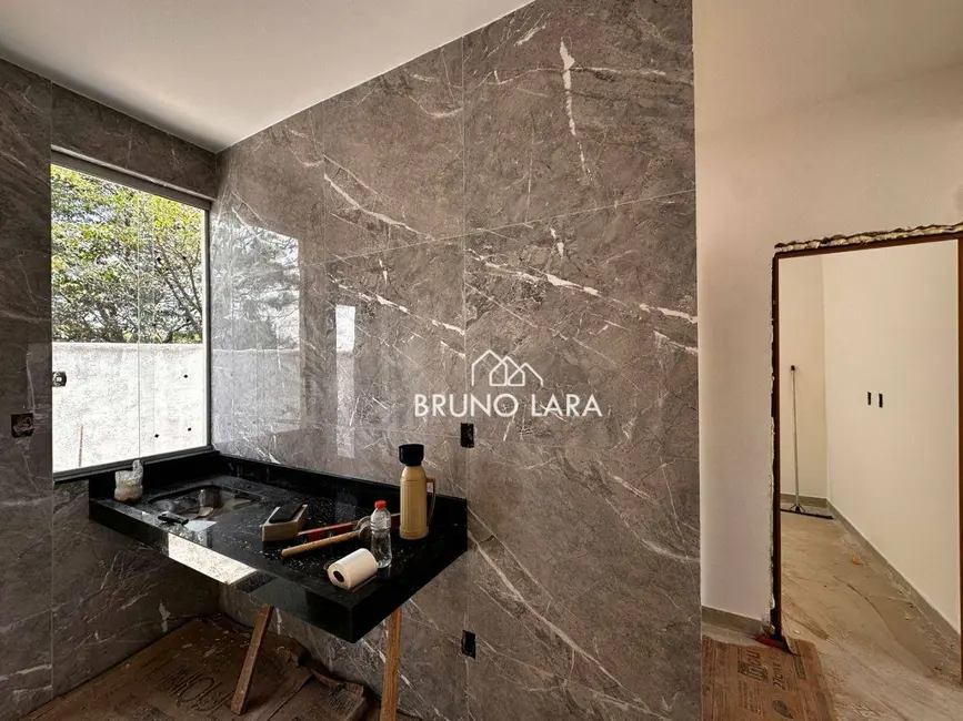 Foto 6 de Casa com 2 quartos à venda, 120m2 em Sao Joaquim De Bicas - MG