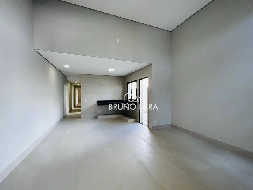 Casa com 3 quartos à venda, 180m2 em Residencial Lagoa, Betim - MG - imagem 4 Foto 4 de Casa com 3 quartos à venda, 180m2 em Residencial Lagoa, Betim - MG