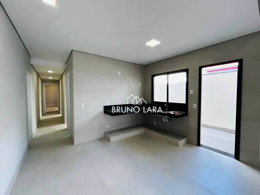 Casa com 3 quartos à venda, 180m2 em Residencial Lagoa, Betim - MG - imagem 5 Foto 5 de Casa com 3 quartos à venda, 180m2 em Residencial Lagoa, Betim - MG