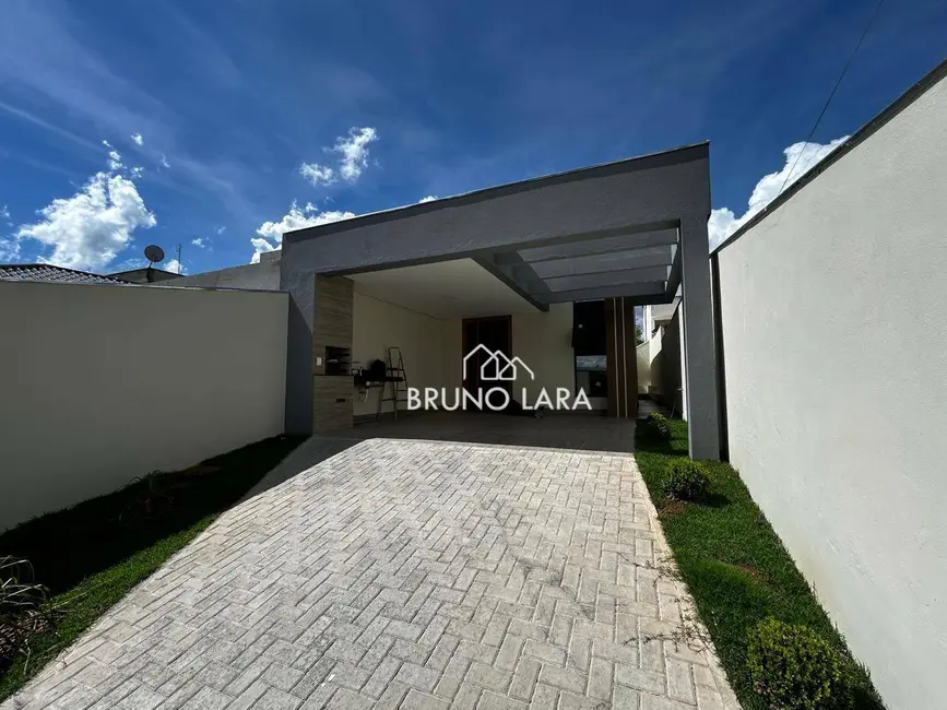 Casa com 3 quartos à venda, 180m2 em Residencial Lagoa, Betim - MG - imagem 1 Foto 1 de Casa com 3 quartos à venda, 180m2 em Residencial Lagoa, Betim - MG