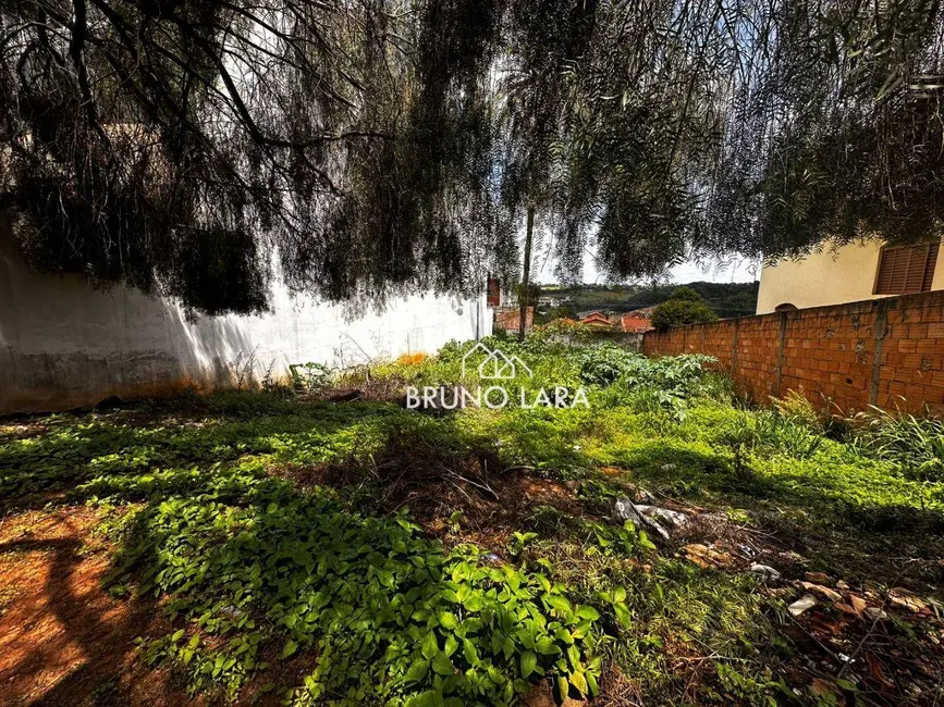 Terreno / Lote à venda, 363m2 em Centro, Igarape - MG - imagem 5 Foto 5 de Terreno / Lote à venda, 363m2 em Centro, Igarape - MG