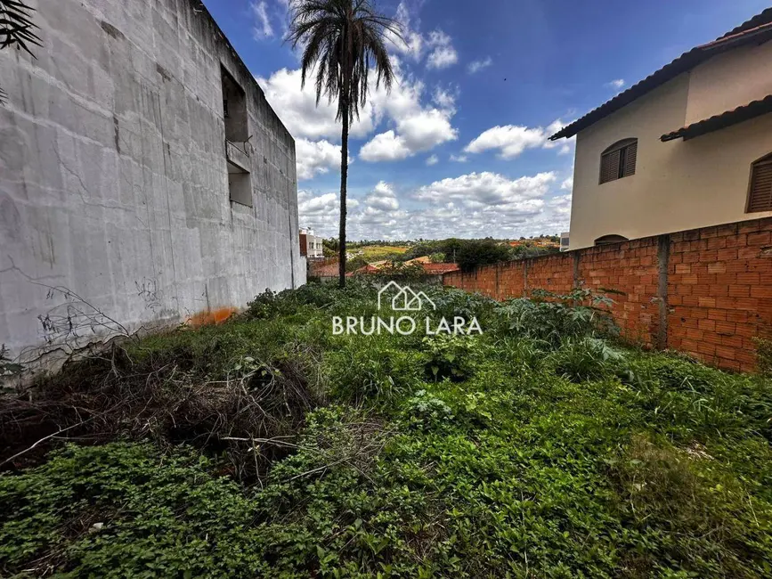 Terreno / Lote à venda, 363m2 em Centro, Igarape - MG - imagem 4 Foto 4 de Terreno / Lote à venda, 363m2 em Centro, Igarape - MG