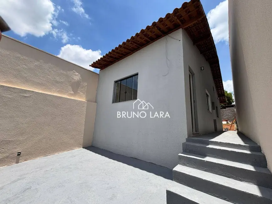 Foto 1 de Casa com 2 quartos à venda, 180m2 em Igarape - MG