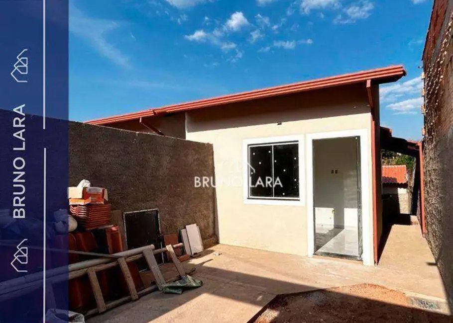 Foto 1 de Casa com 2 quartos à venda, 100m2 em Sao Joaquim De Bicas - MG