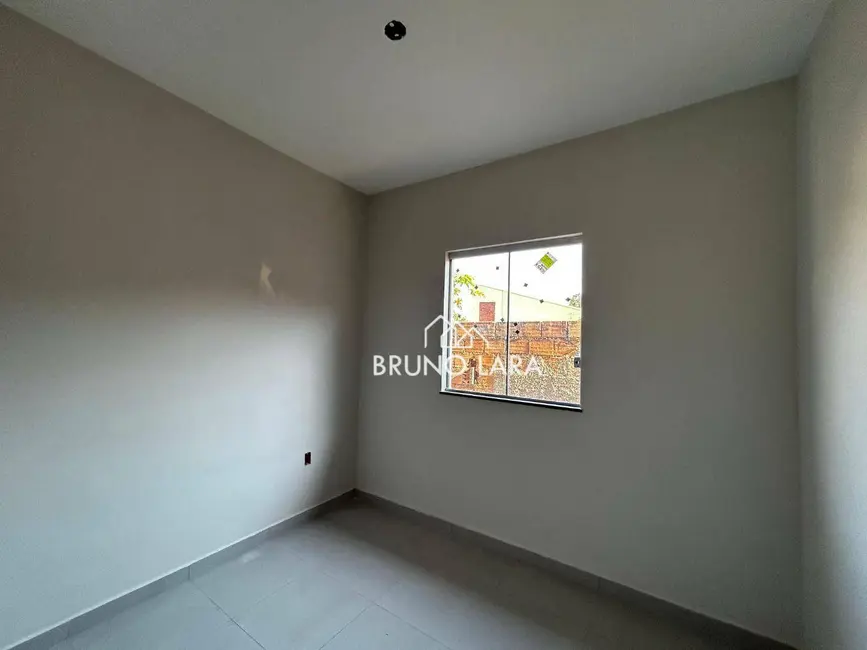 Foto 8 de Casa com 2 quartos à venda, 100m2 em Sao Joaquim De Bicas - MG
