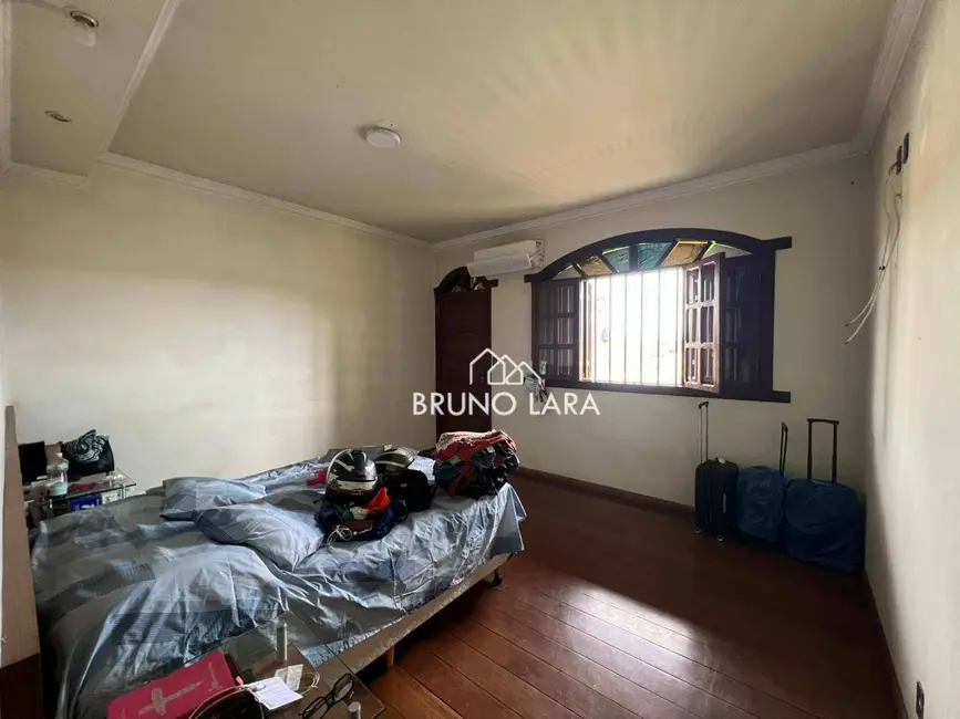 Foto 6 de Casa com 4 quartos para alugar, 720m2 em São Jorge, Betim - MG