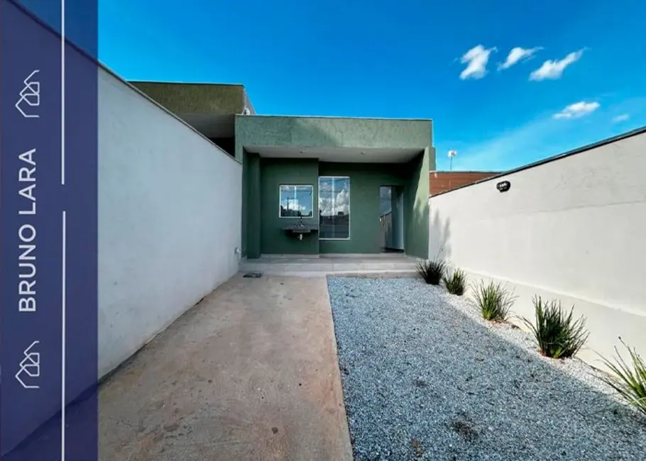 Foto 1 de Casa com 2 quartos à venda, 120m2 em Sao Joaquim De Bicas - MG