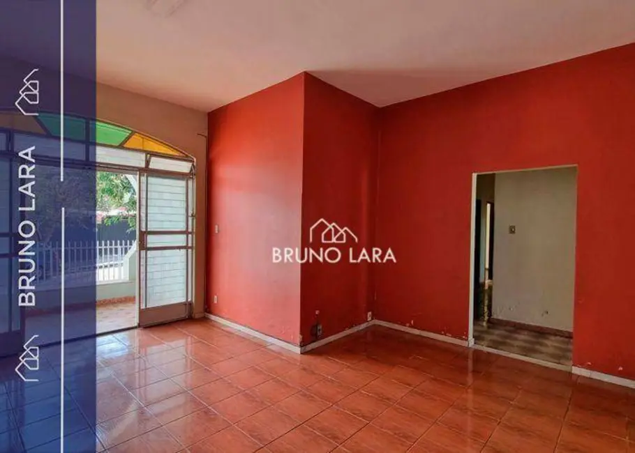 Foto 1 de Casa com 5 quartos para alugar, 360m2 em Centro, Igarape - MG