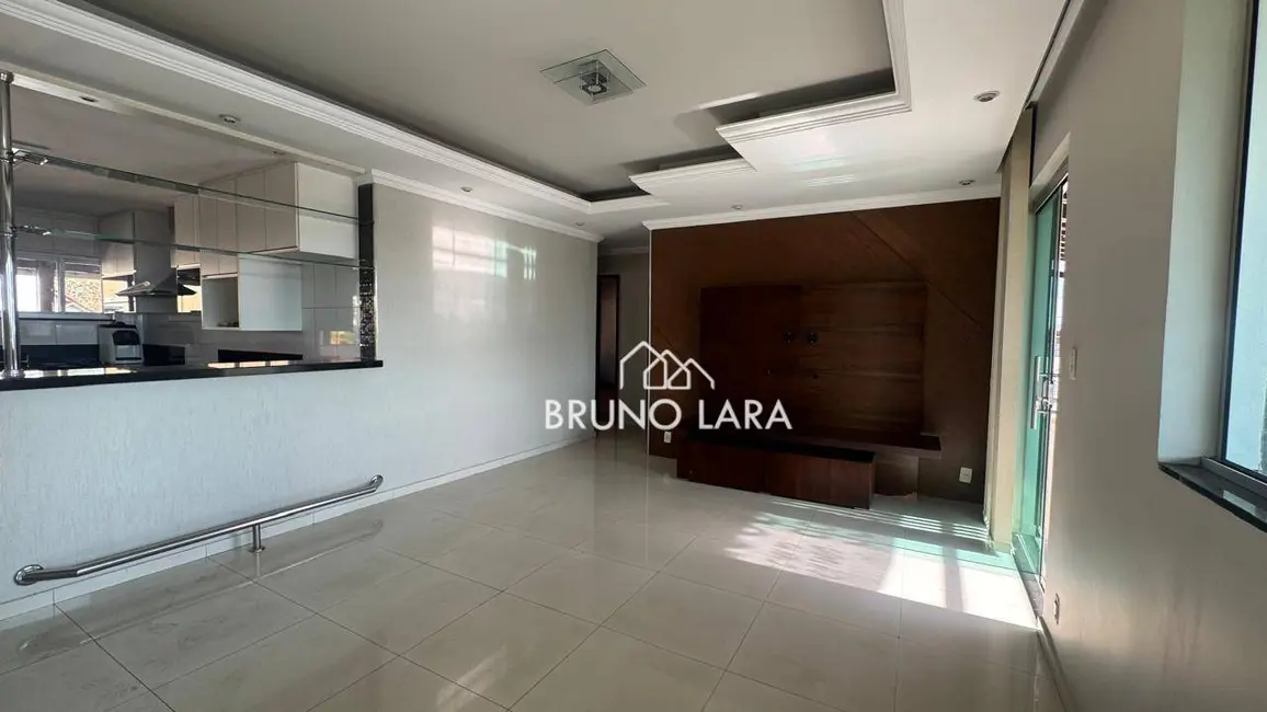 Foto 2 de Casa com 3 quartos para alugar, 120m2 em Brasiléia, Betim - MG