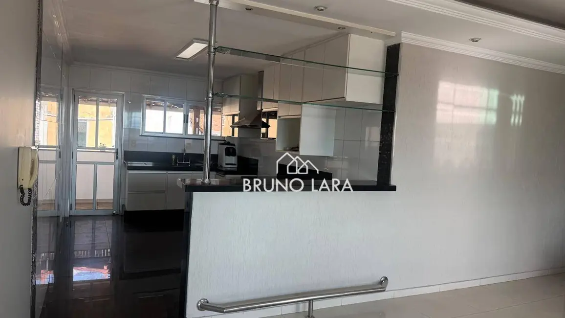 Foto 5 de Casa com 3 quartos para alugar, 120m2 em Brasiléia, Betim - MG