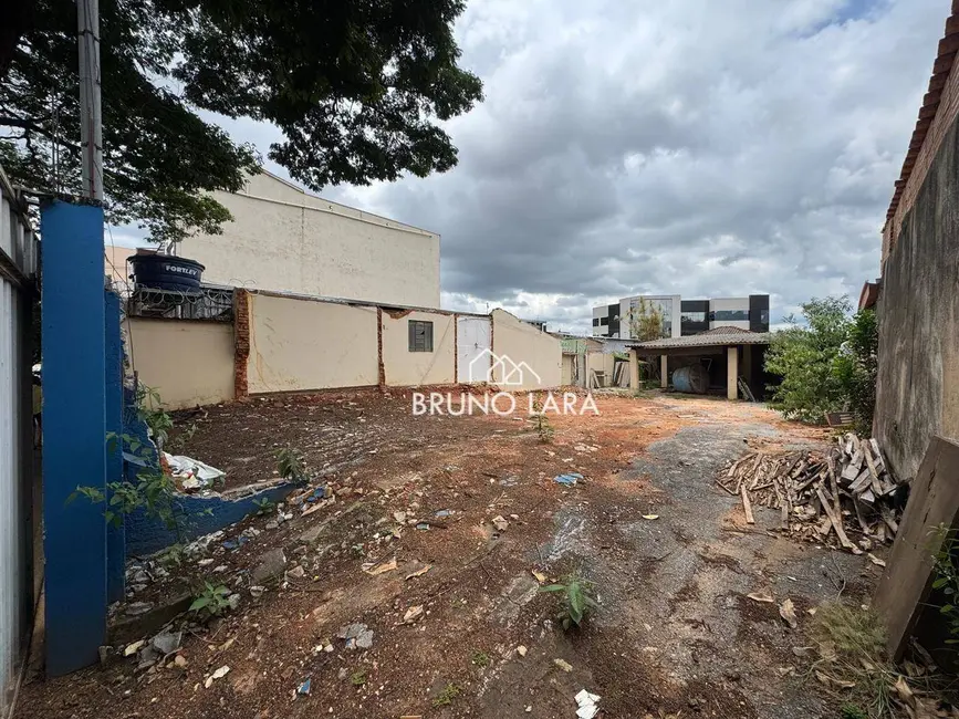 Foto 2 de Terreno / Lote à venda, 360m2 em Centro, Igarape - MG