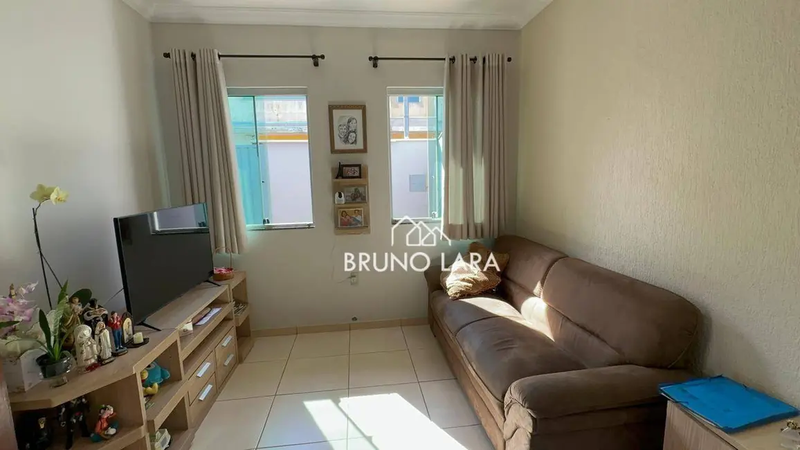 Foto 3 de Casa com 2 quartos à venda, 180m2 em Senhora das Graças, Betim - MG