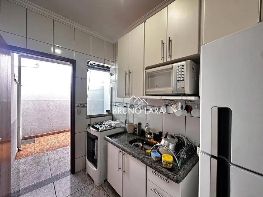 Foto 8 de Casa com 2 quartos à venda, 180m2 em Senhora das Graças, Betim - MG