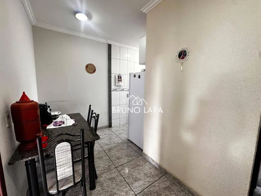 Foto 5 de Casa com 2 quartos à venda, 180m2 em Senhora das Graças, Betim - MG