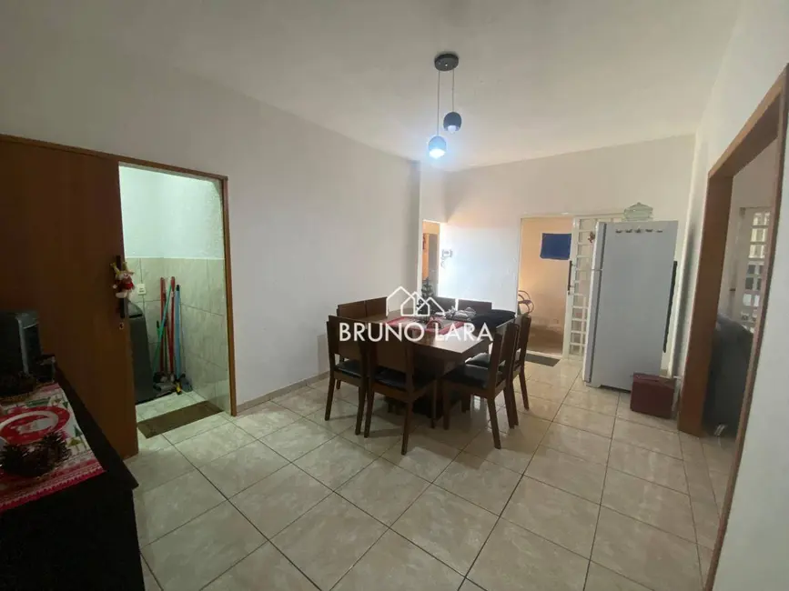 Foto 5 de Casa com 4 quartos para alugar, 200m2 em Cidade Verde, Betim - MG