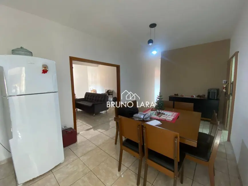 Foto 4 de Casa com 4 quartos para alugar, 200m2 em Cidade Verde, Betim - MG