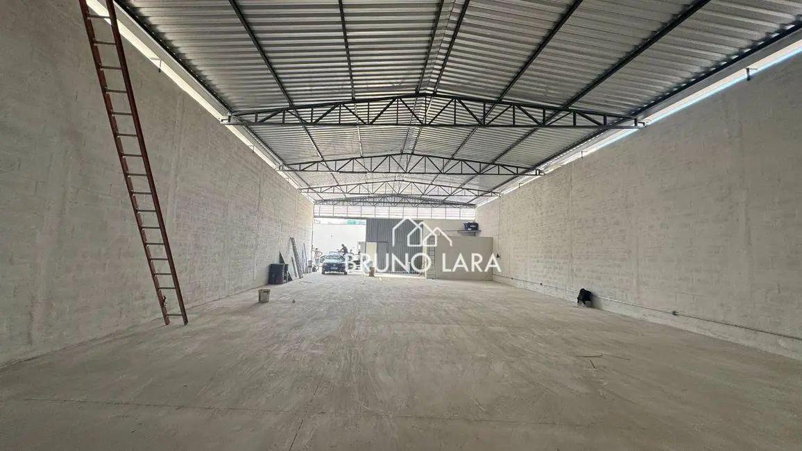 Foto 2 de Armazém / Galpão para alugar, 348m2 em Centro, Betim - MG