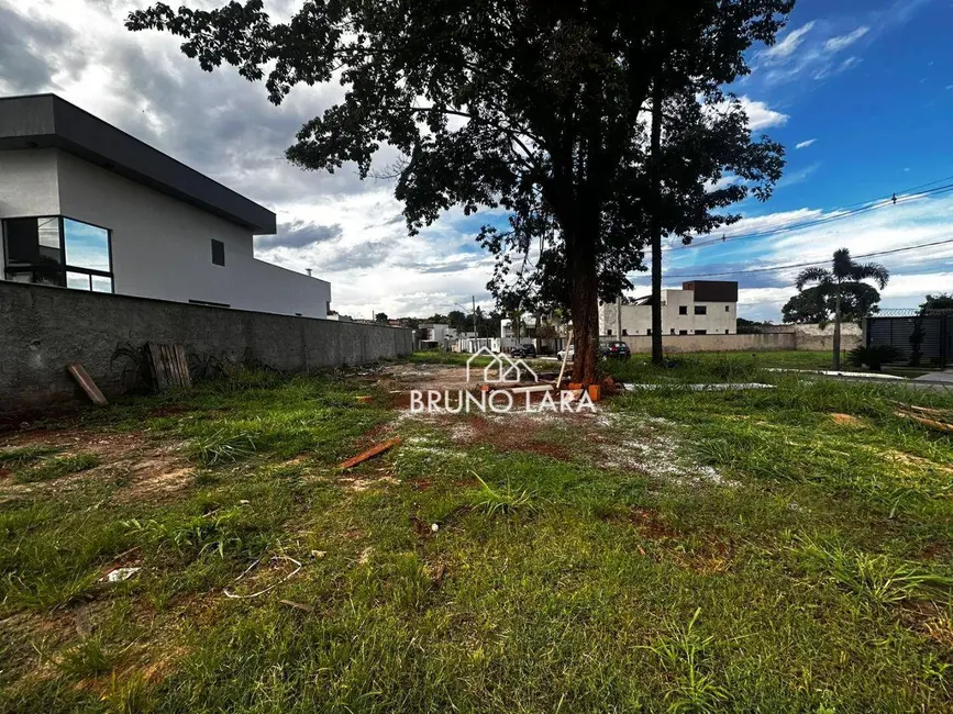Foto 4 de Terreno / Lote à venda, 377m2 em Igarape - MG
