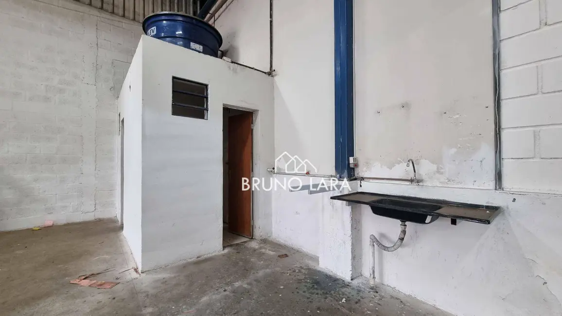 Foto 8 de Armazém / Galpão para alugar, 400m2 em Igarape - MG