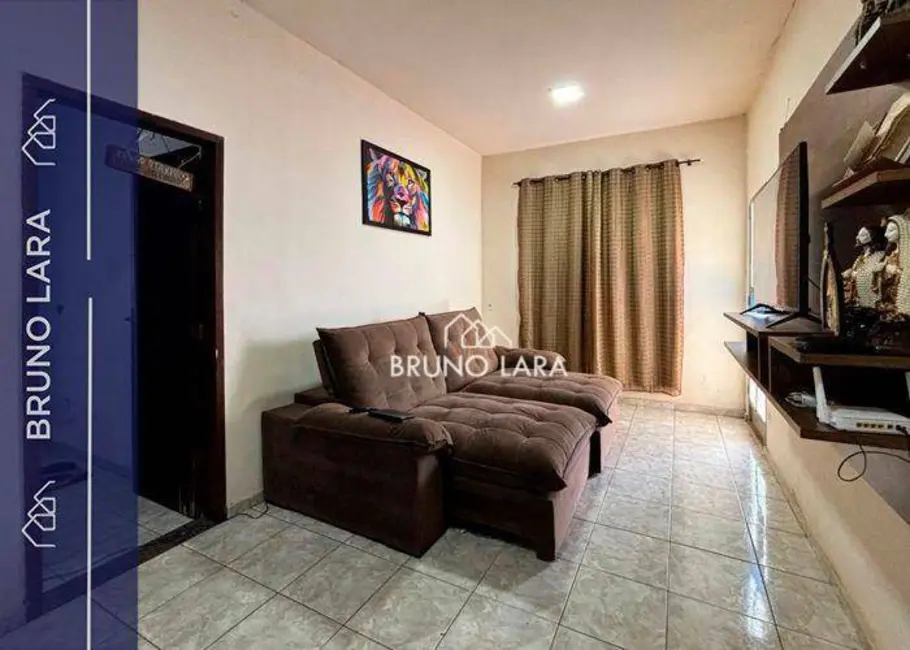 Foto 1 de Casa com 2 quartos à venda, 218m2 em Centro, Igarape - MG