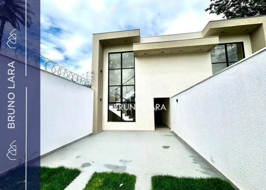 Foto 1 de Casa com 3 quartos à venda, 150m2 em Angola, Betim - MG