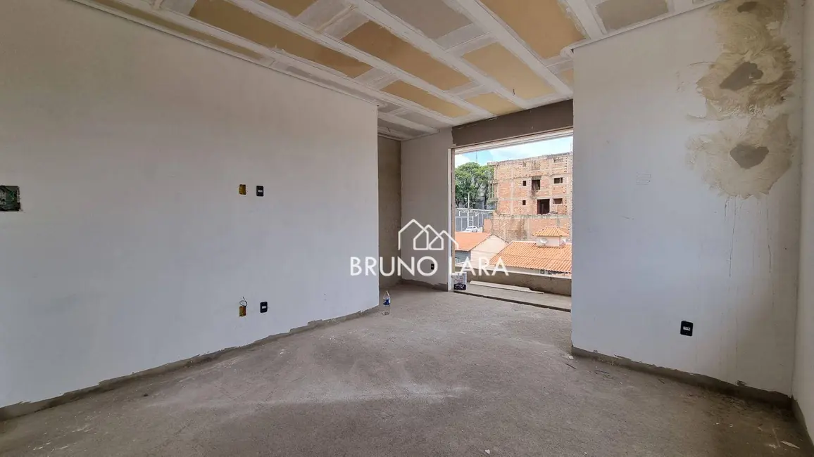 Foto 3 de Sala Comercial para alugar, 35m2 em Igarape - MG