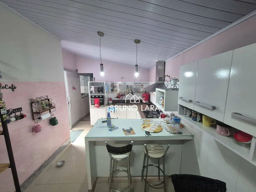 Foto 9 de Casa com 3 quartos à venda, 360m2 em Igarape - MG
