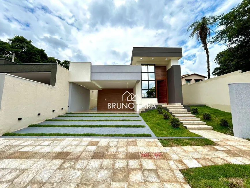 Foto 2 de Casa de Condomínio com 3 quartos à venda, 360m2 em Igarape - MG