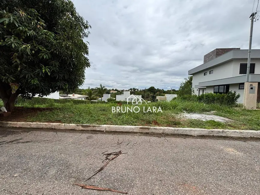 Foto 1 de Terreno / Lote à venda, 1000m2 em Igarape - MG