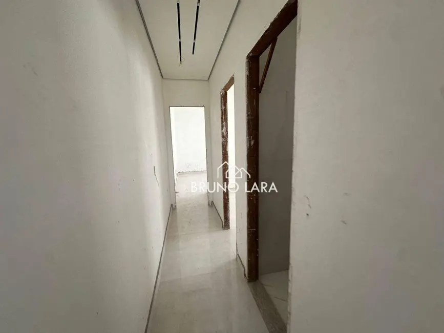Foto 7 de Casa com 2 quartos à venda, 180m2 em Sao Joaquim De Bicas - MG