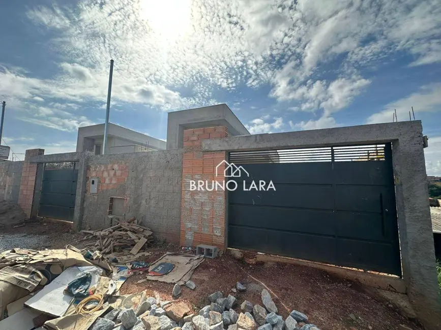 Foto 3 de Casa com 2 quartos à venda, 180m2 em Sao Joaquim De Bicas - MG