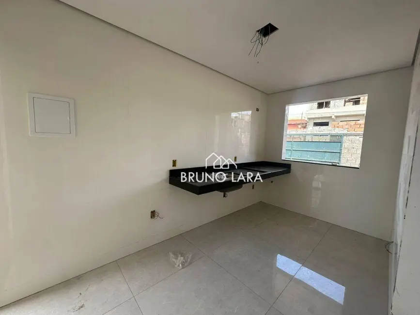 Foto 6 de Casa com 2 quartos à venda, 180m2 em Sao Joaquim De Bicas - MG