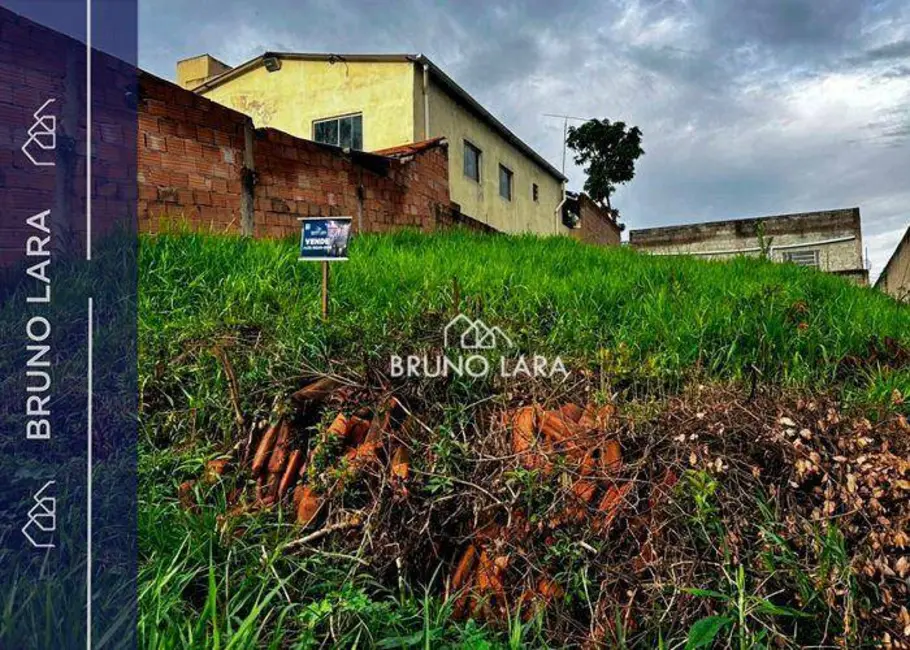 Foto 1 de Terreno / Lote à venda, 300m2 em Sao Joaquim De Bicas - MG