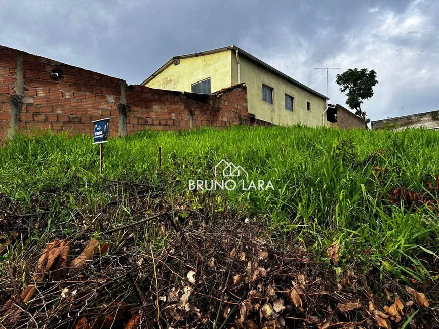 Foto 4 de Terreno / Lote à venda, 300m2 em Sao Joaquim De Bicas - MG