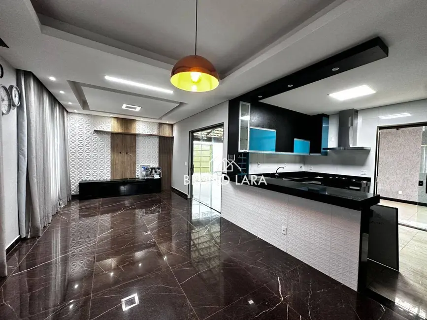 Foto 4 de Casa com 3 quartos à venda, 360m2 em Igarape - MG