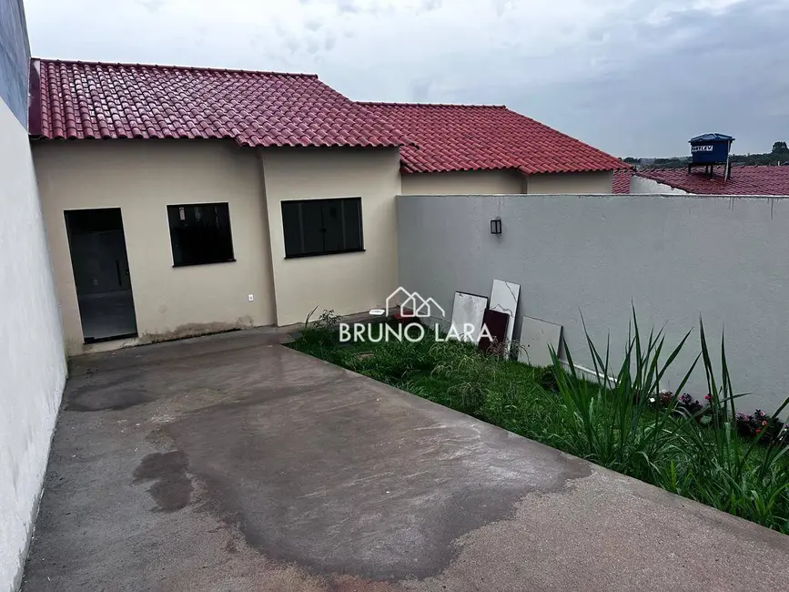 Foto 2 de Casa com 2 quartos à venda, 180m2 em Sao Joaquim De Bicas - MG
