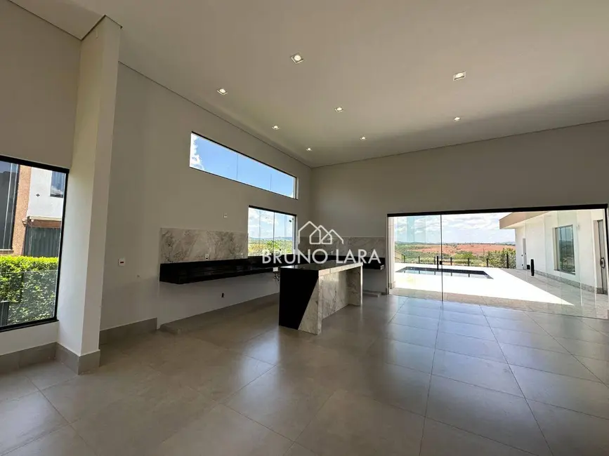 Foto 8 de Casa de Condomínio com 4 quartos à venda, 1000m2 em Igarape - MG