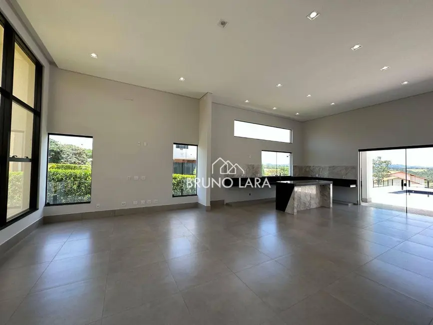 Foto 6 de Casa de Condomínio com 4 quartos à venda, 1000m2 em Igarape - MG