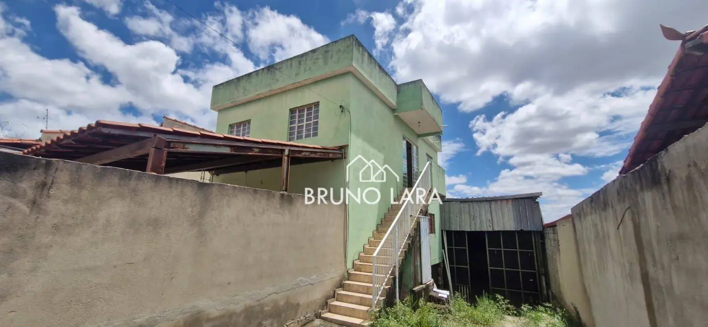Casa com 2 quartos para alugar, 360m2 em Niterói, Betim - MG - imagem 2 Foto 2 de Casa com 2 quartos para alugar, 360m2 em Niterói, Betim - MG
