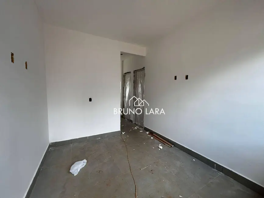 Foto 3 de Casa com 2 quartos à venda, 120m2 em Sao Joaquim De Bicas - MG