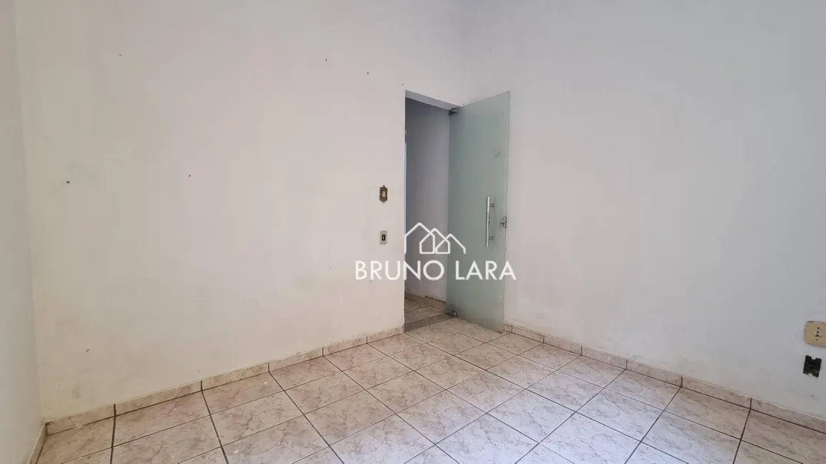 Foto 9 de Casa com 6 quartos para alugar, 135m2 em Igarape - MG