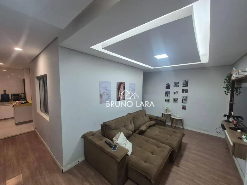 Foto 2 de Casa com 2 quartos à venda, 120m2 em Igarape - MG