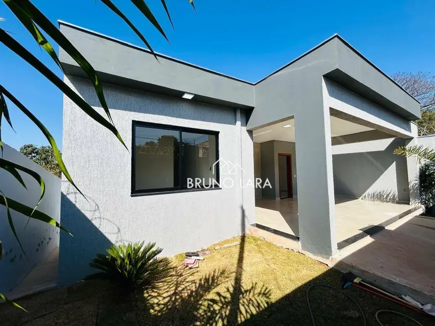 Casa com 3 quartos à venda, 360m2 em Igarape - MG - imagem 1 Foto 1 de Casa com 3 quartos à venda, 360m2 em Igarape - MG