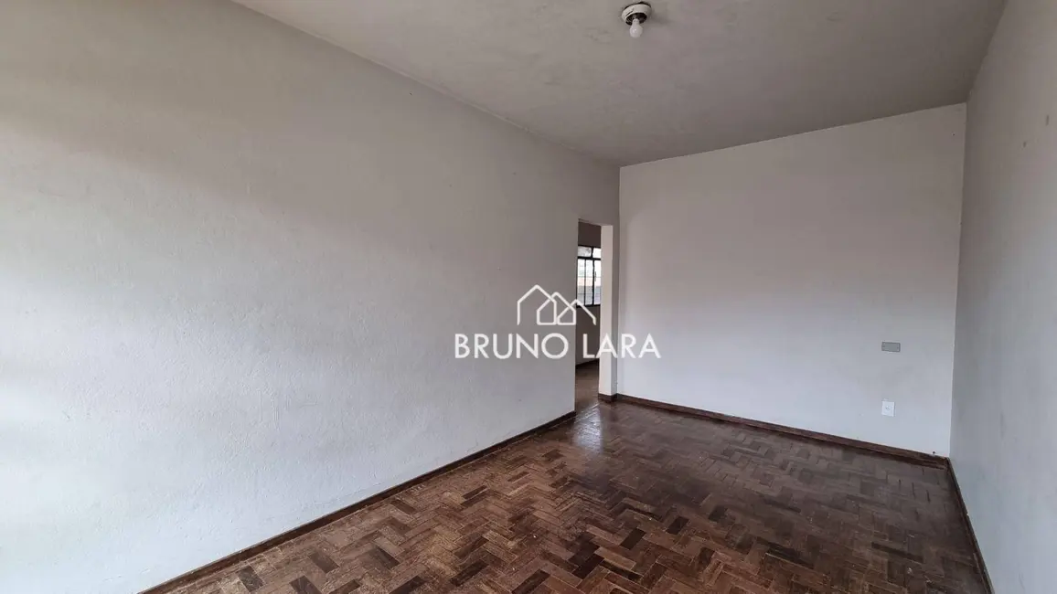 Foto 3 de Casa com 3 quartos para alugar, 180m2 em Igarape - MG